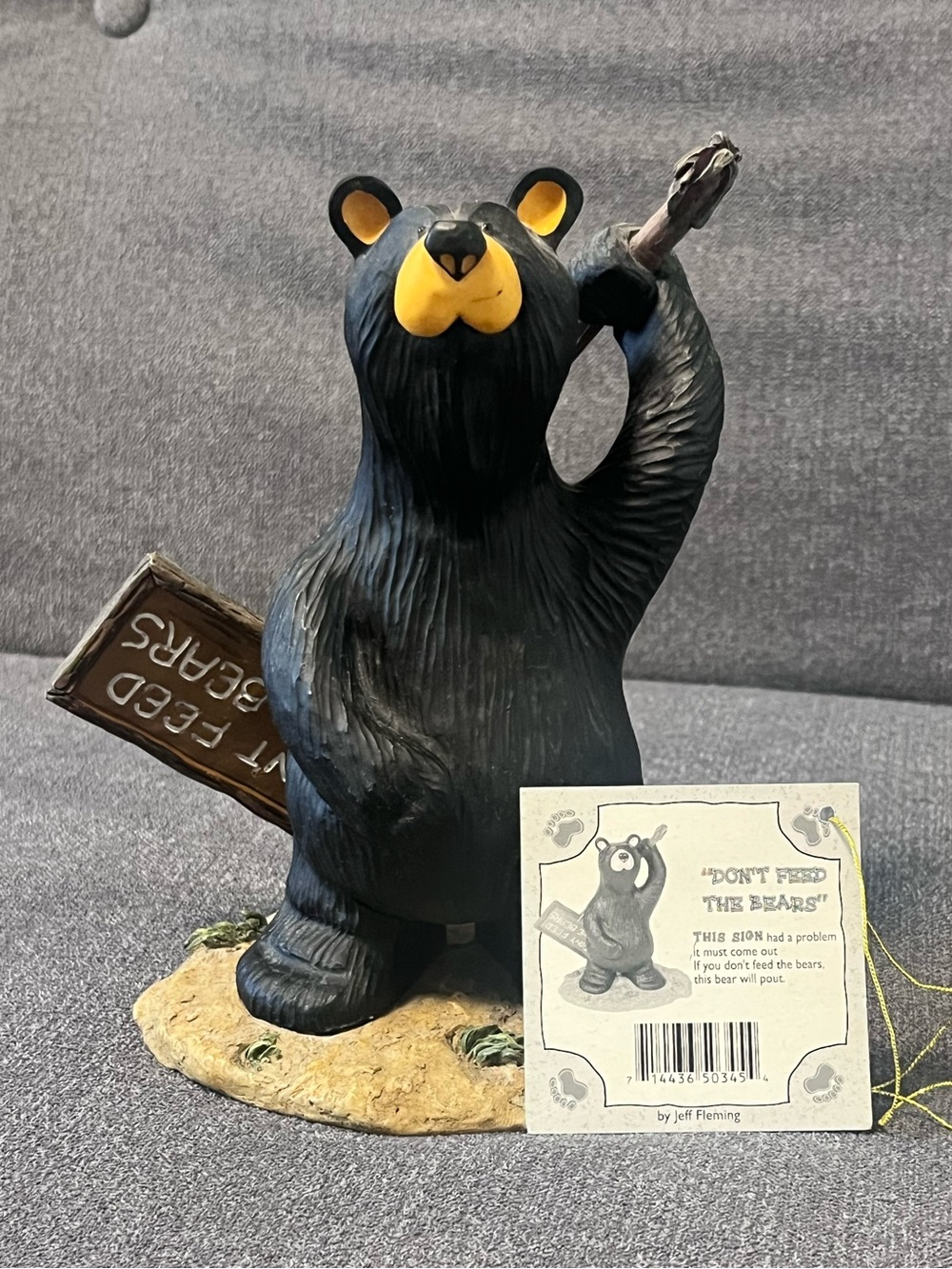 Bearfoots Jeff Fleming Big Sky Carvers Don’t Feed the Bears ID Hangtag 0101/5026